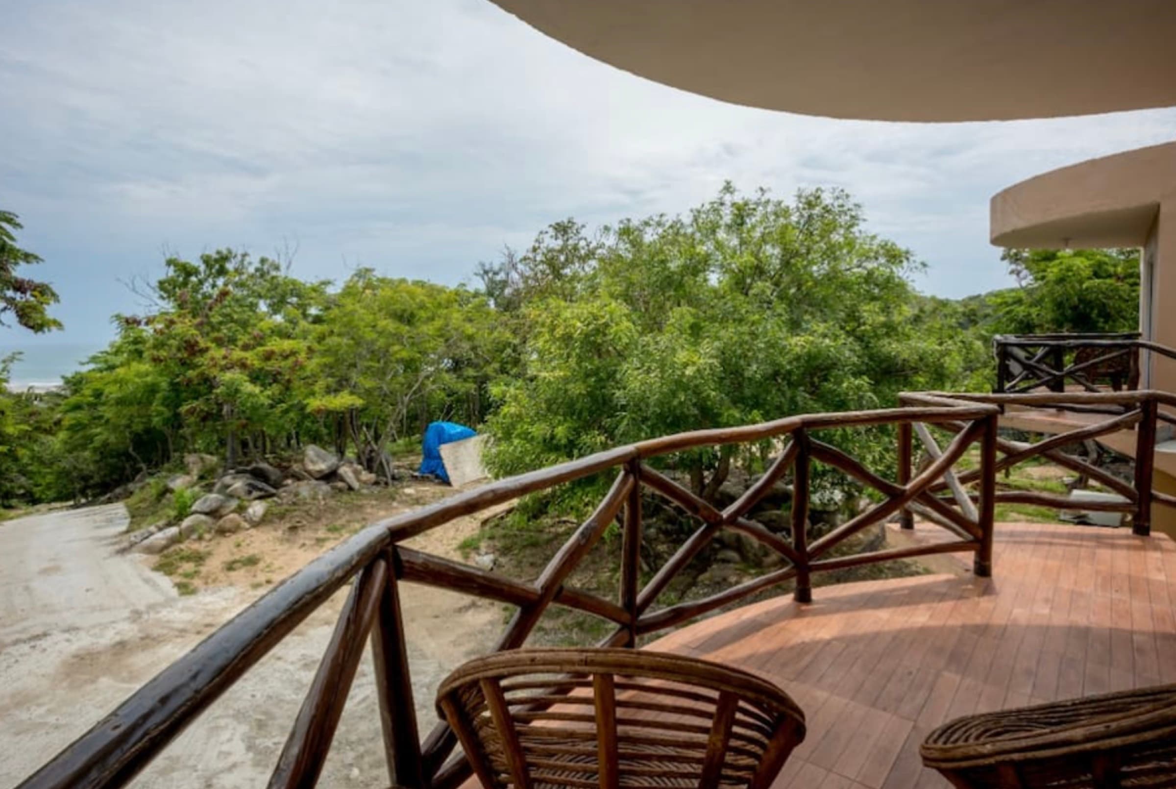Balcony with ocean view